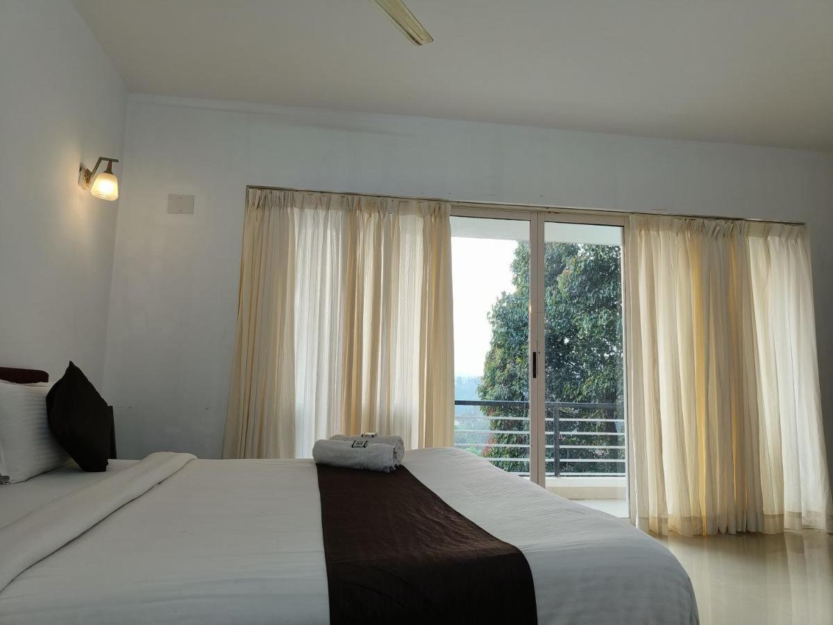 Red Stone Villas Coorg Madikeri Exteriör bild
